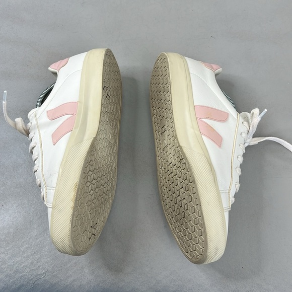 VEJA Logo Campo Leather Pink V Sneakers - Picture 4 of 11
